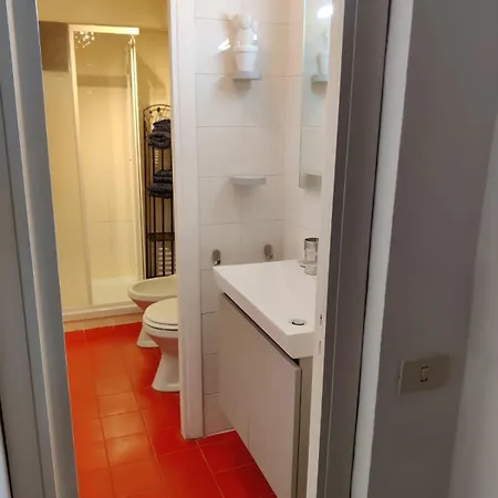 Affreschi Con Vista Ducale