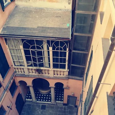 Affreschi Con Vista Ducale