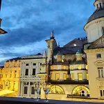 Affreschi Con Vista Ducale *